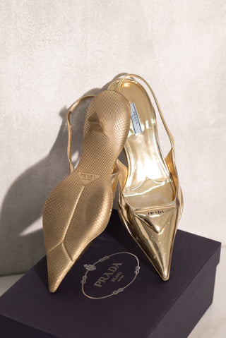 Décolleté in pelle Prada