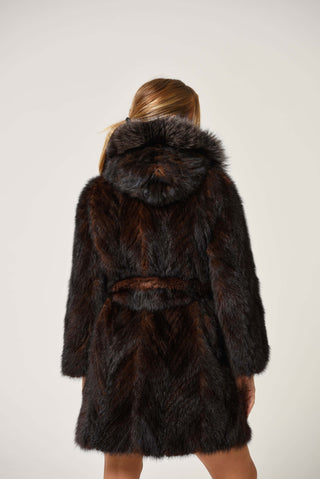 Visone con collo in volpe 272