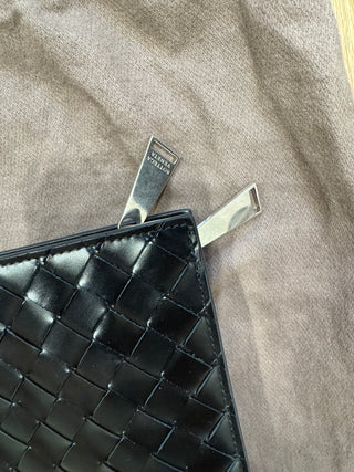 Porta documenti/ maxi pochette bottega veneta