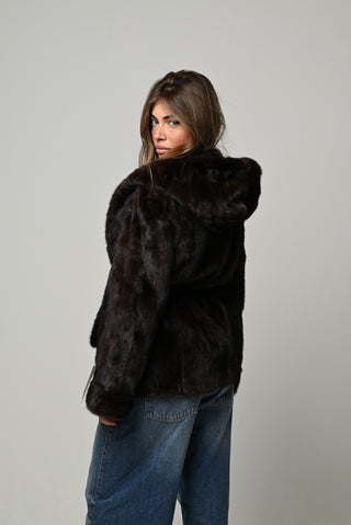 Visone cappuccio e cintura 1425